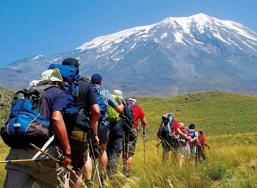 ararat-voskhozhdeniye-1